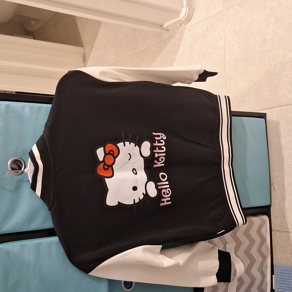 Hello kitty letterman jacket - Picture 2 of 8